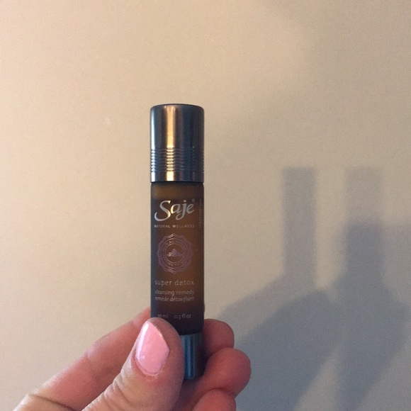 Saje super detox roll on 10ml - Picture 2 of 3